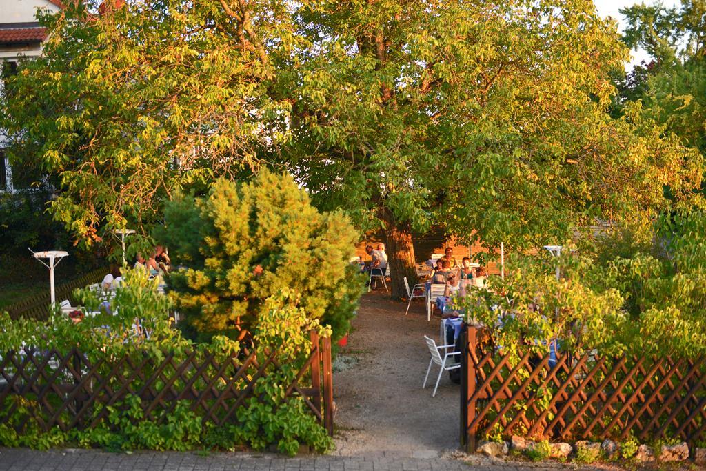 Hotel-Restaurant Kelter Esslingen am Neckar Extérieur photo